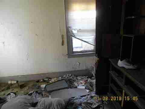 4033 Clairmont (24)_m.jpg